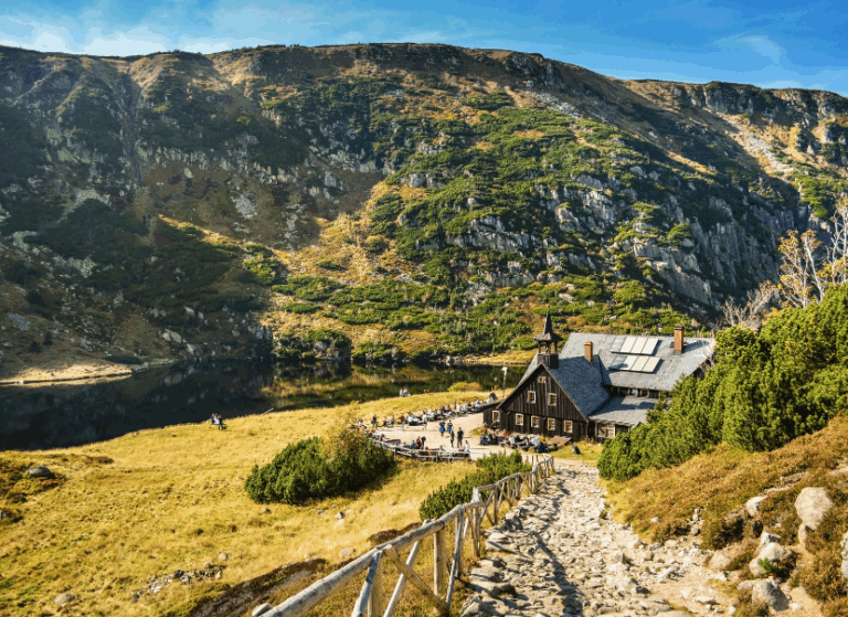 najciekawsze schroniska w Karkonoszach