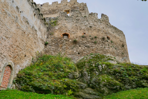 Zamki i ruiny Dolnego Śląska – trasy z historią okiem Przewodnika Górskiego i pasjonatki regionu